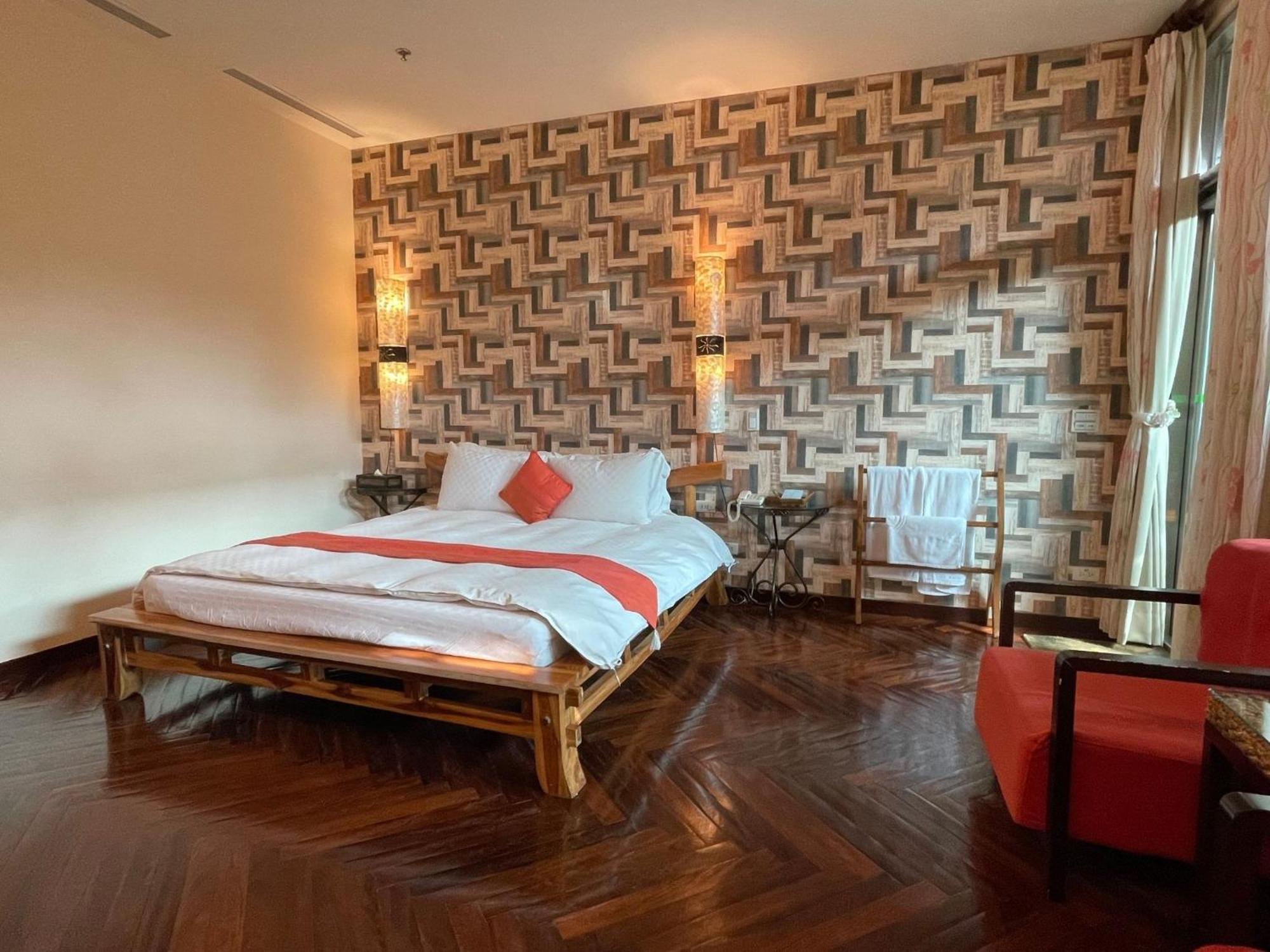 ฮาวเวิร์ด บีช วิลลา Hotel เขิ่นติง ภายนอก รูปภาพ