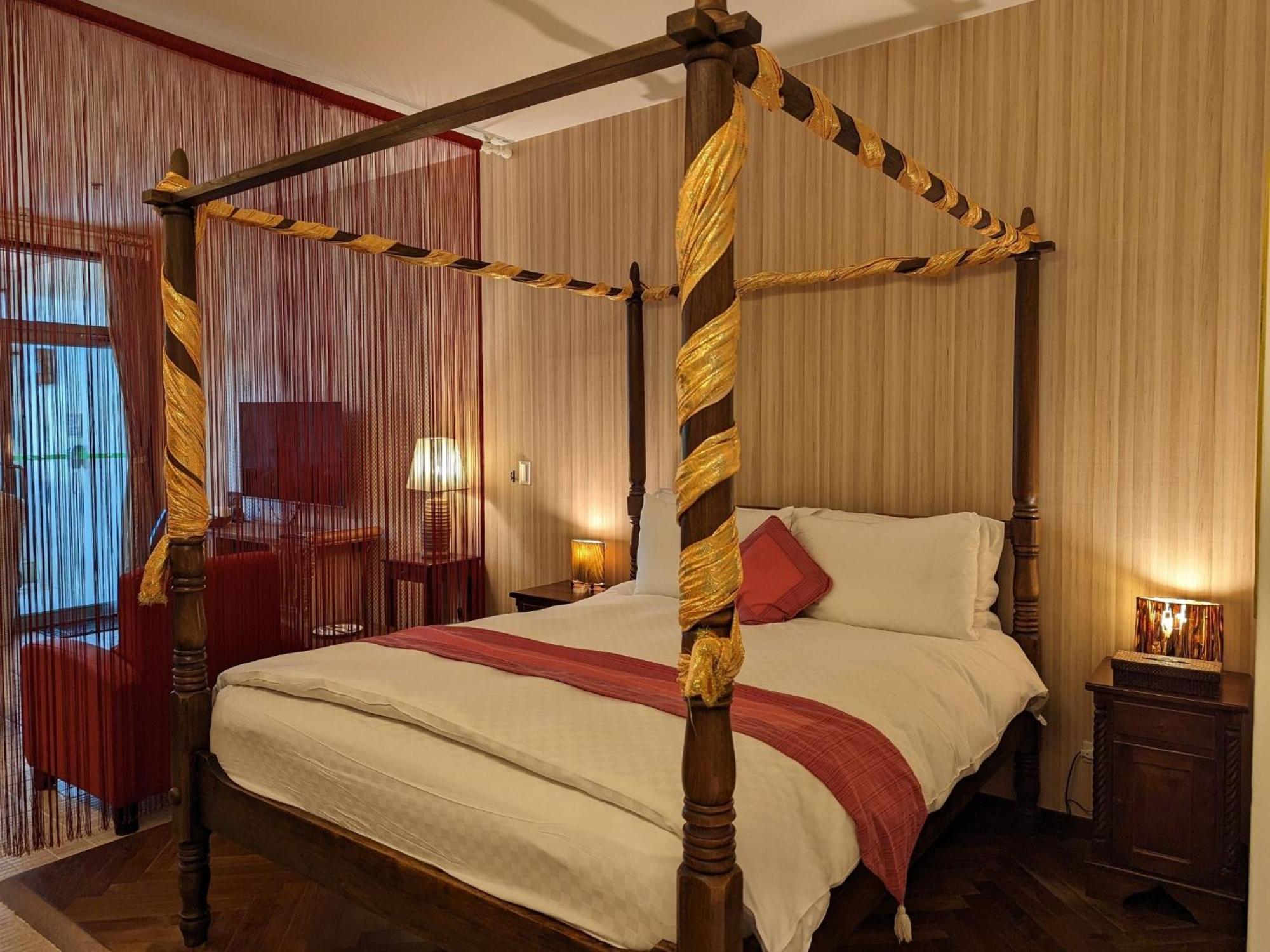 ฮาวเวิร์ด บีช วิลลา Hotel เขิ่นติง ภายนอก รูปภาพ